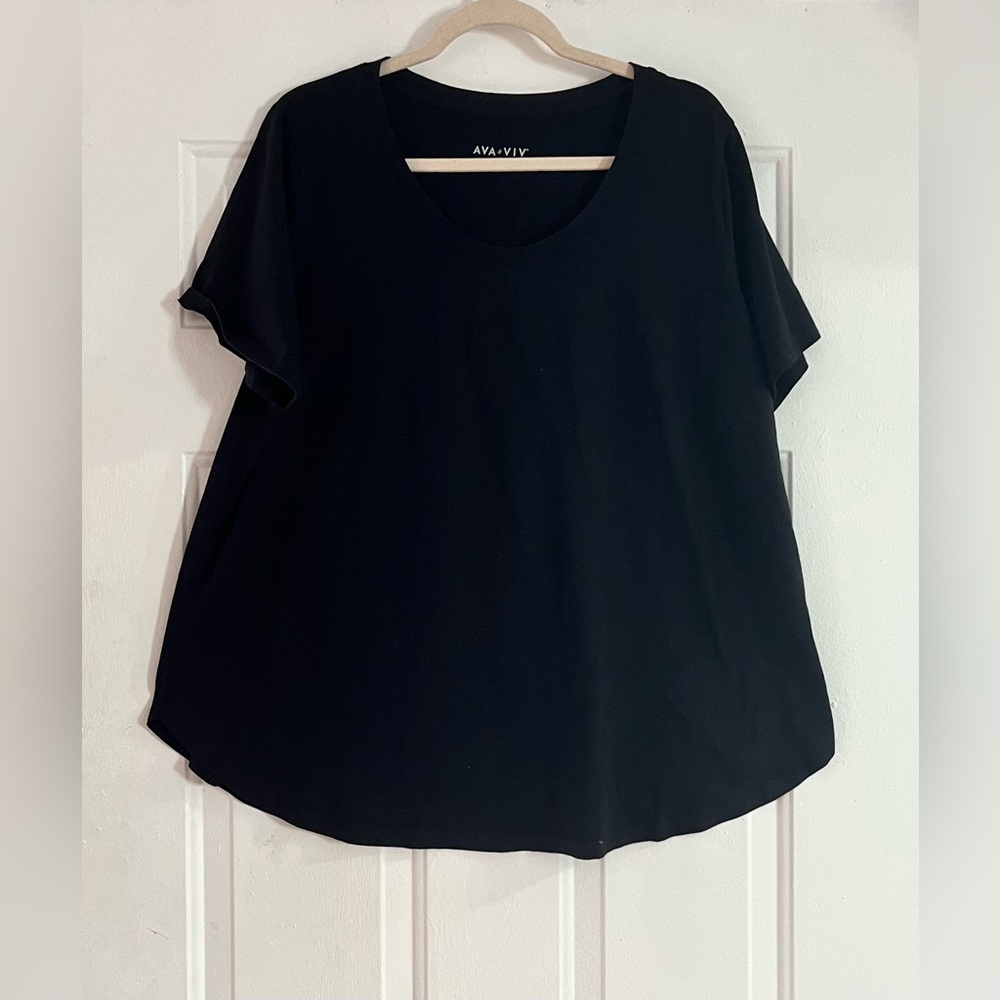 Basic T-Shirt